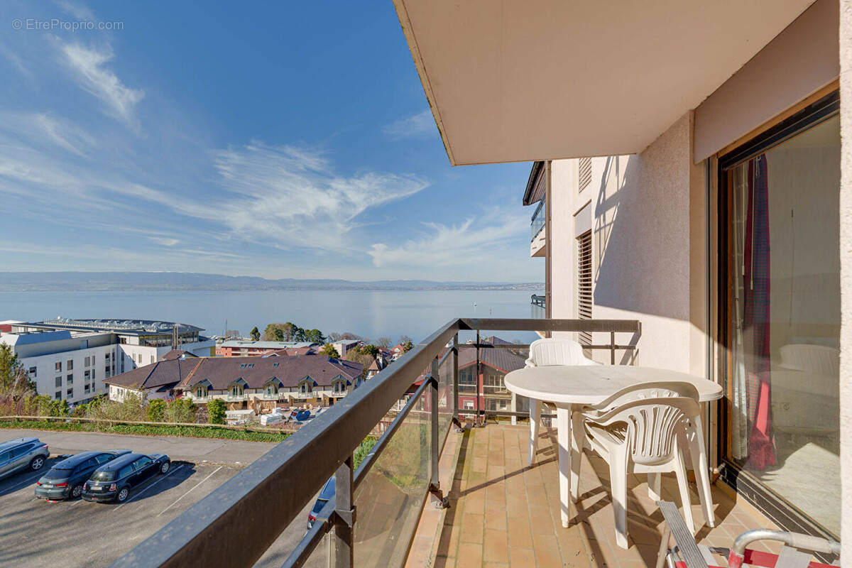 Appartement à EVIAN-LES-BAINS