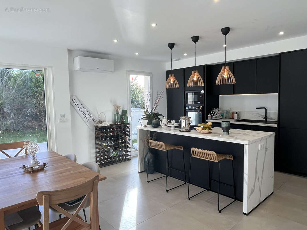 Maison à SAINT-VALLIER-DE-THIEY