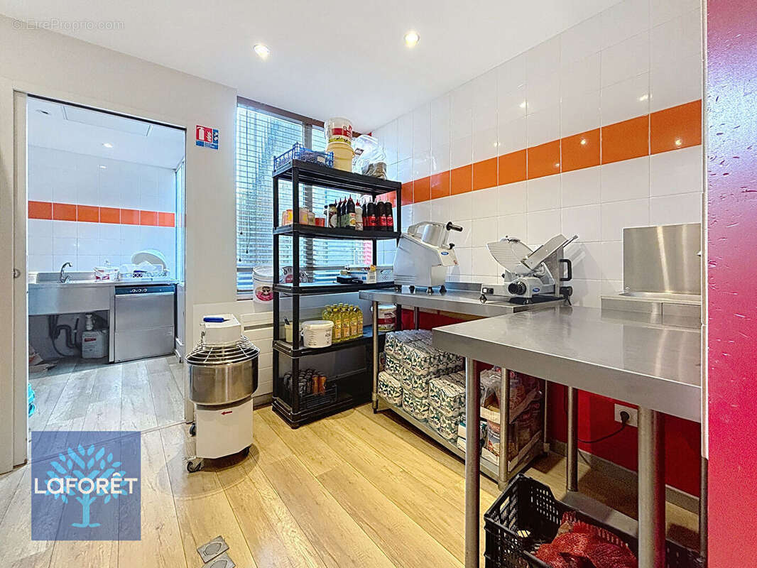 Maison à LOUVIGNE-DU-DESERT