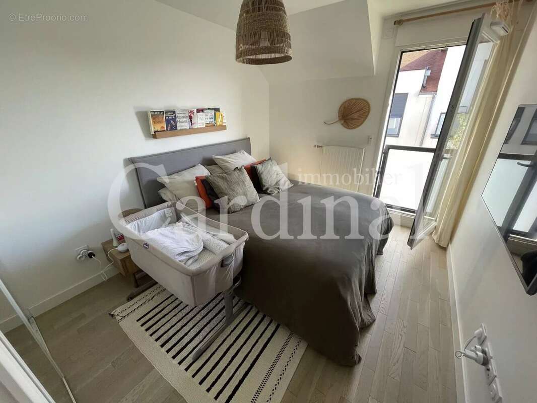 Appartement à NOISY-LE-ROI