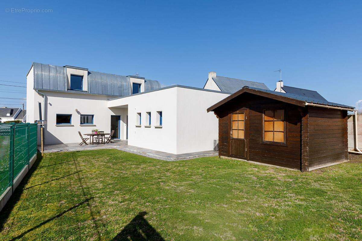 Maison à LA TURBALLE