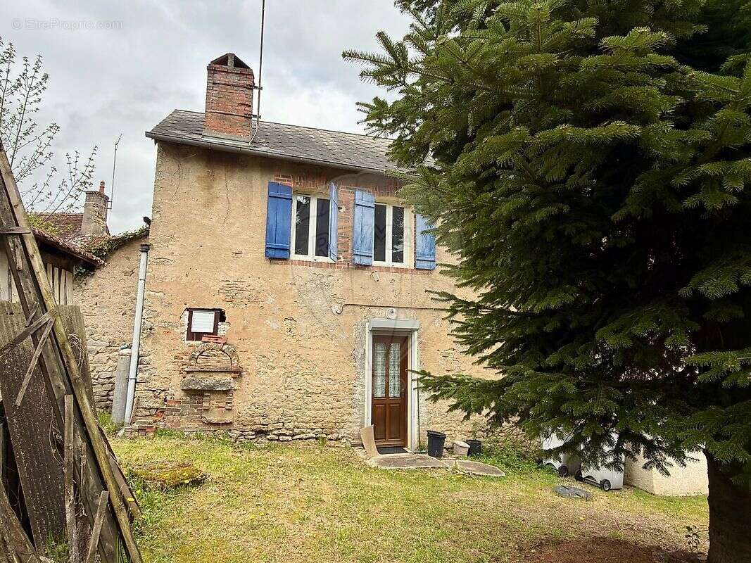 Maison à TAMNAY-EN-BAZOIS