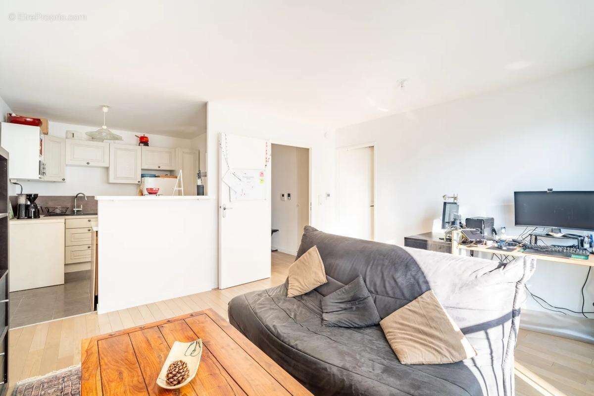 Appartement à COLOMBES