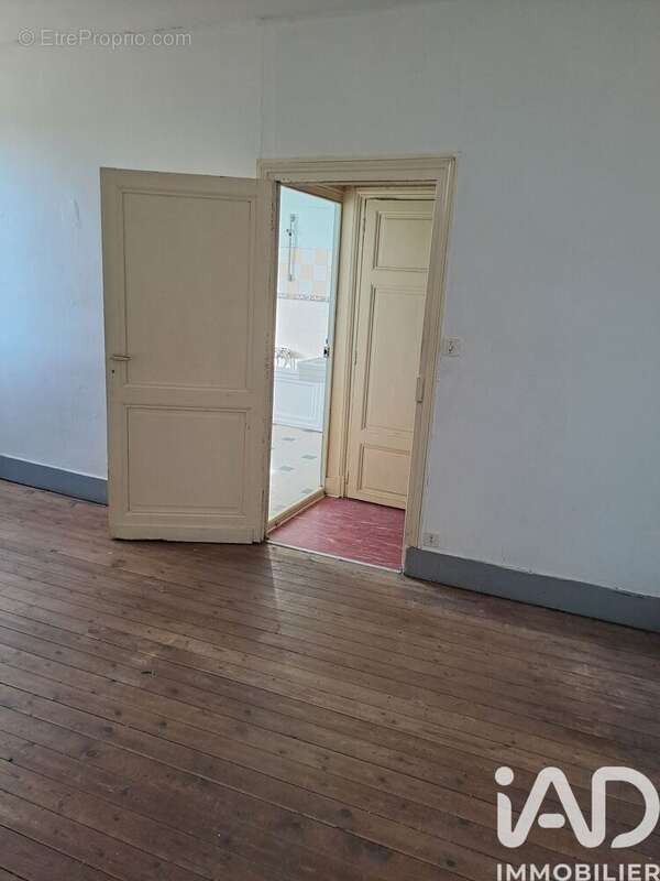 Photo 3 - Maison à AIGUILLON