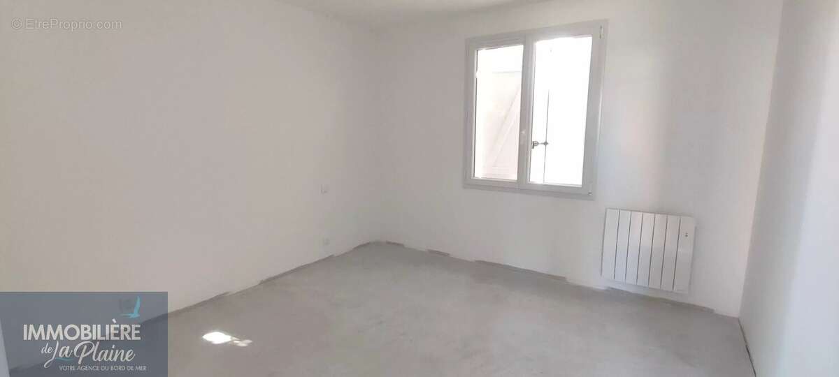 PLAIN-PIED 5 pièces - 3 chambres - 850m de la mer - photo 6