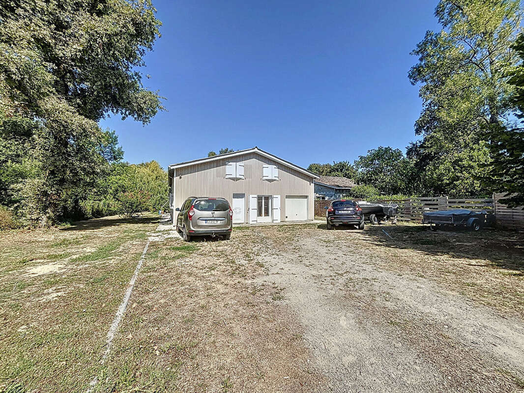 Maison à SAINT-ANDRE-DE-CUBZAC