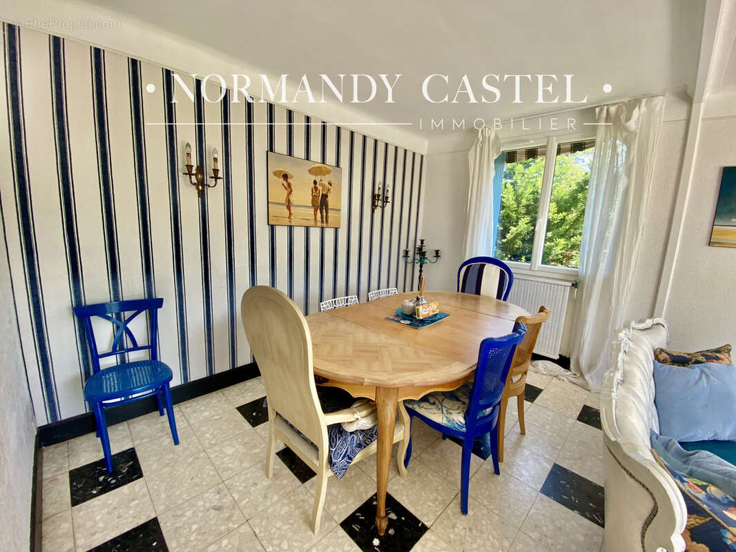 Maison à TROUVILLE-SUR-MER