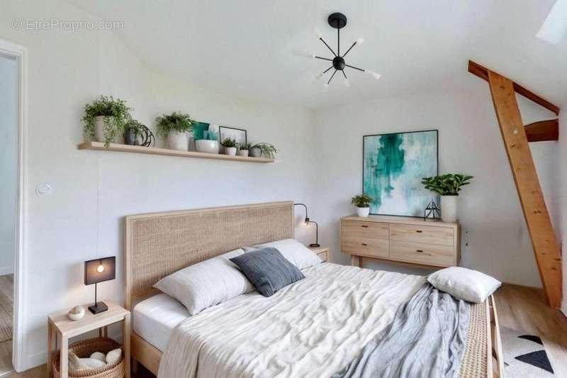 Maison à LA BOUEXIERE