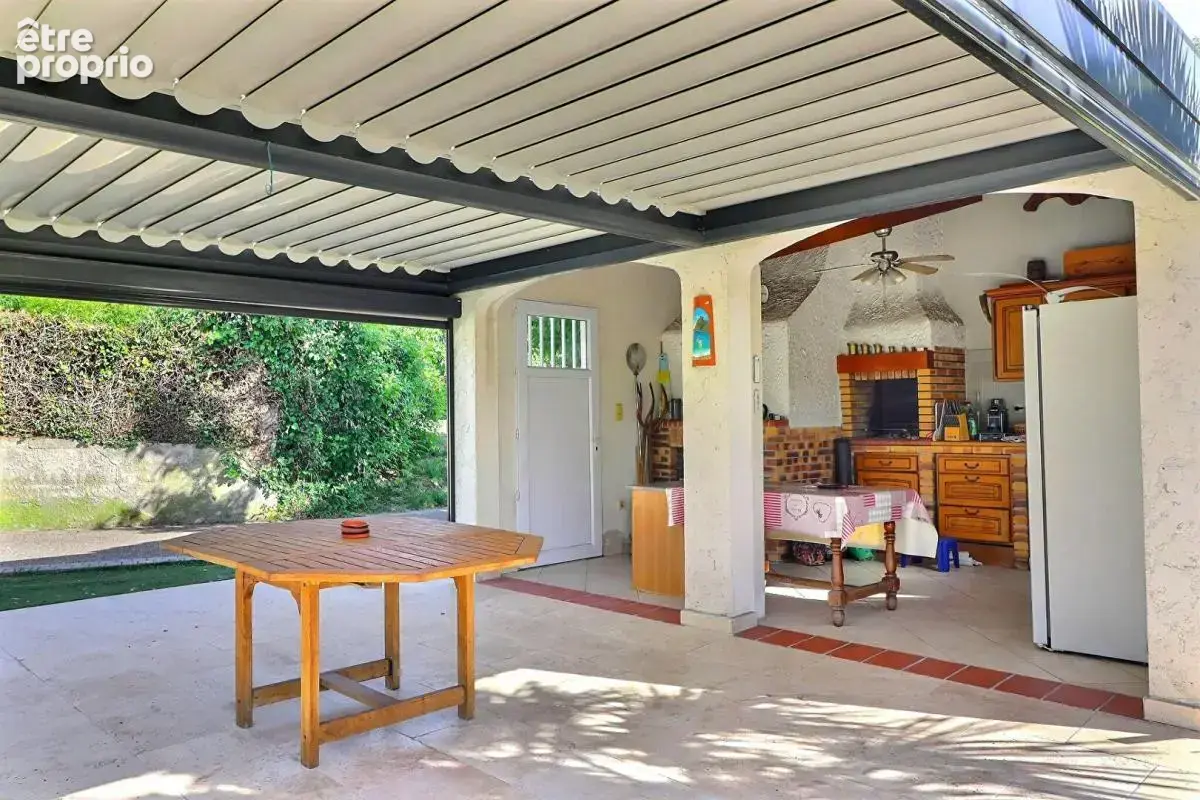 Maison Aubagne 8 pièce(s) 190 m2 avec piscine - jacuzzi sur 1200 m2 de terrain - photo 8