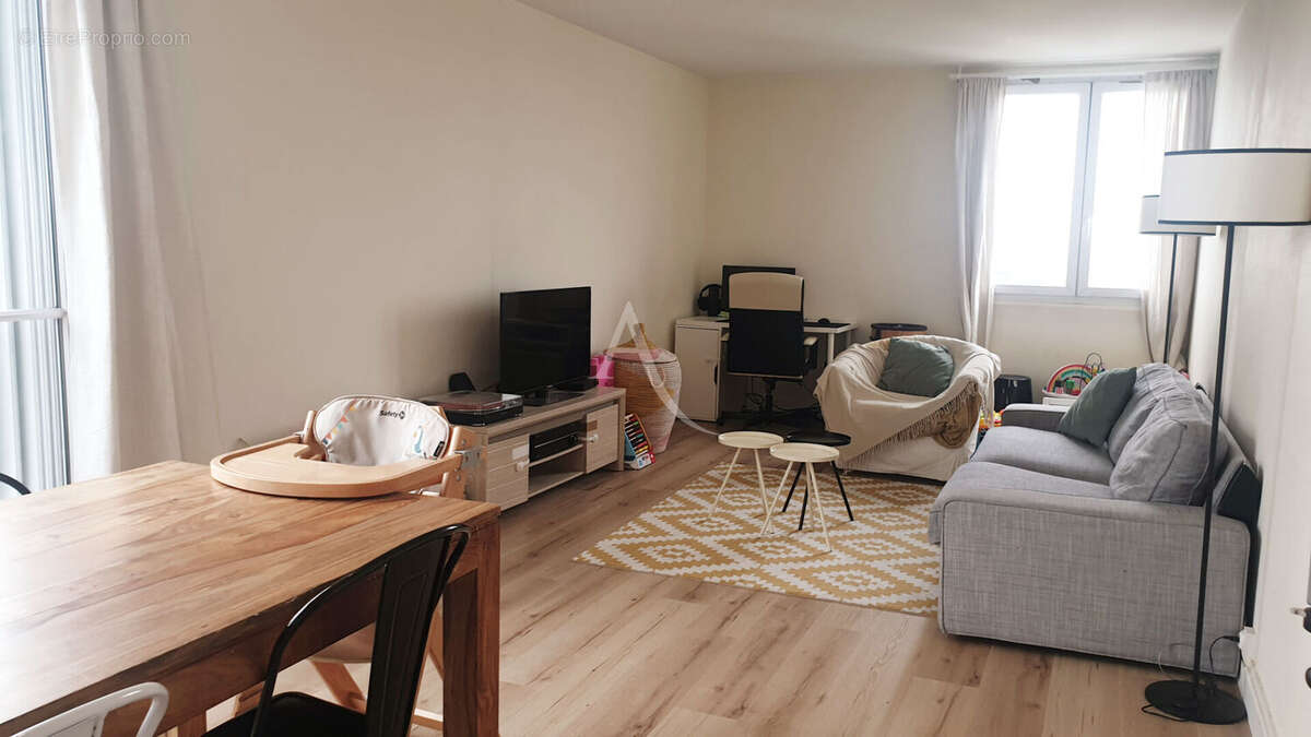 Appartement à BOISSY-SAINT-LEGER