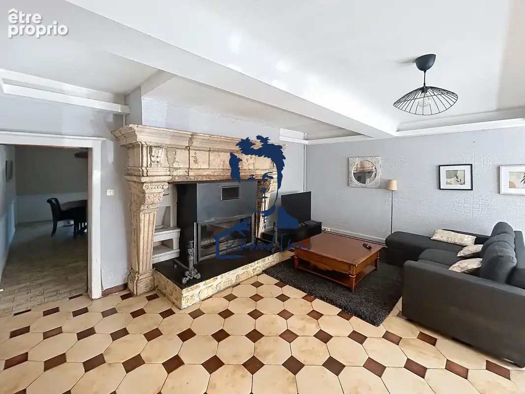 Maison 5 pièces 140 m² à vendre à Remilly-Aillicourt (08450) - photo 5