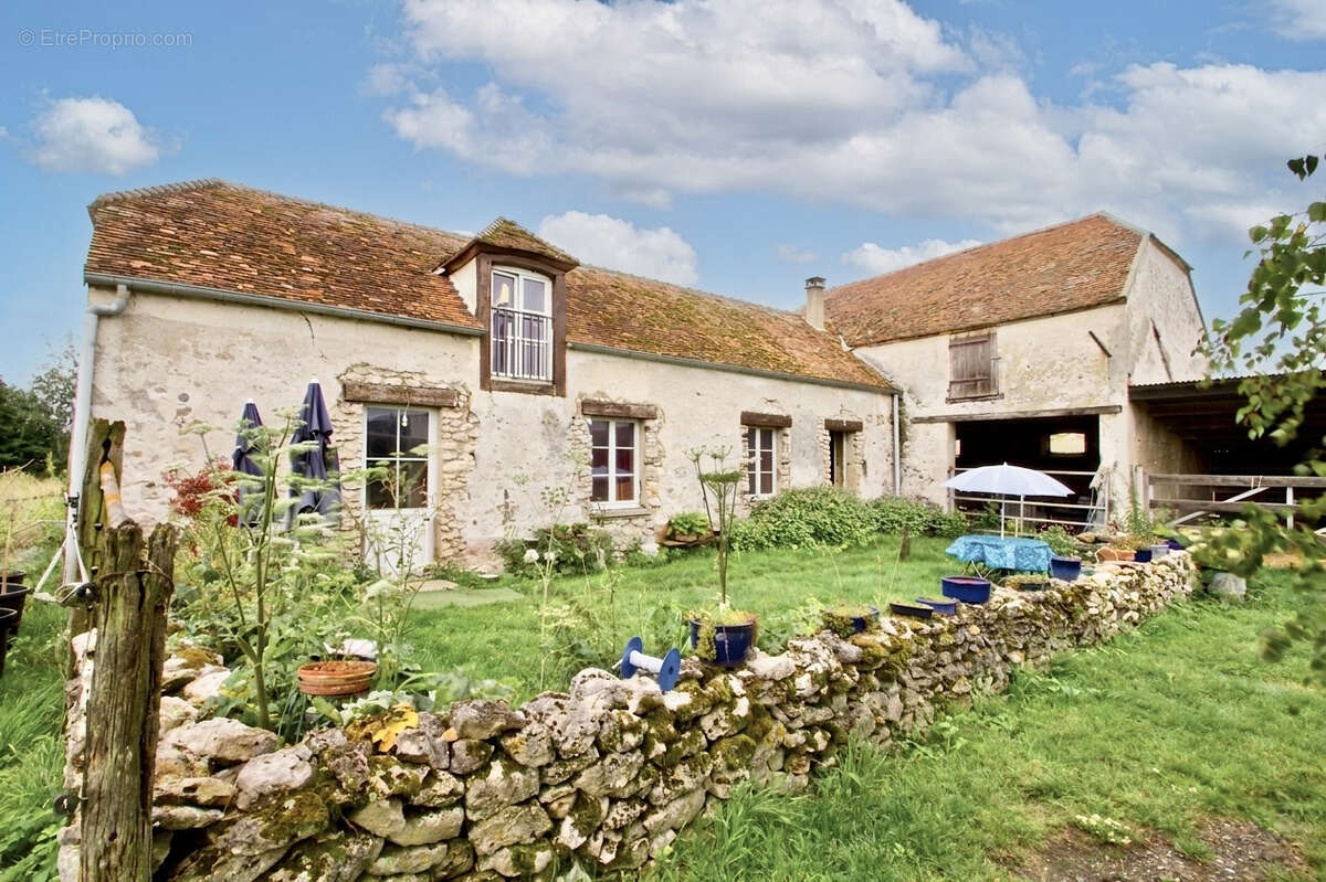 Maison à LA FERTE-GAUCHER