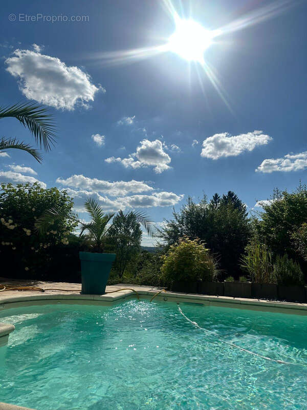 Maison à SAINT-ETIENNE-LES-REMIREMONT