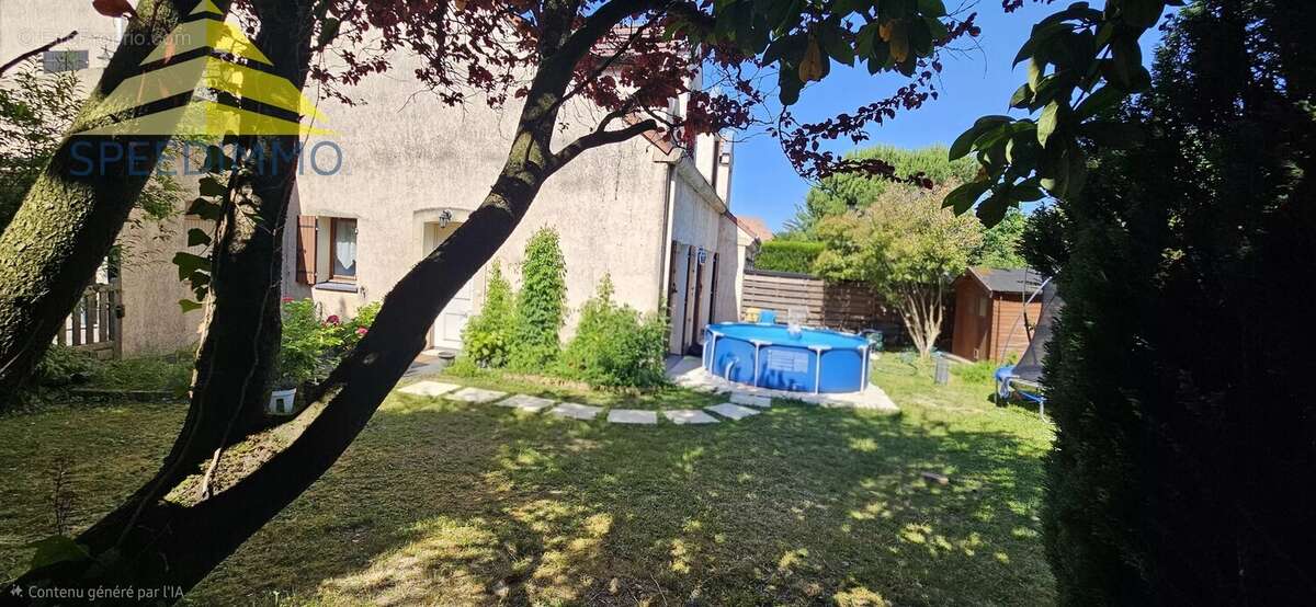 Maison à BOUSSY-SAINT-ANTOINE