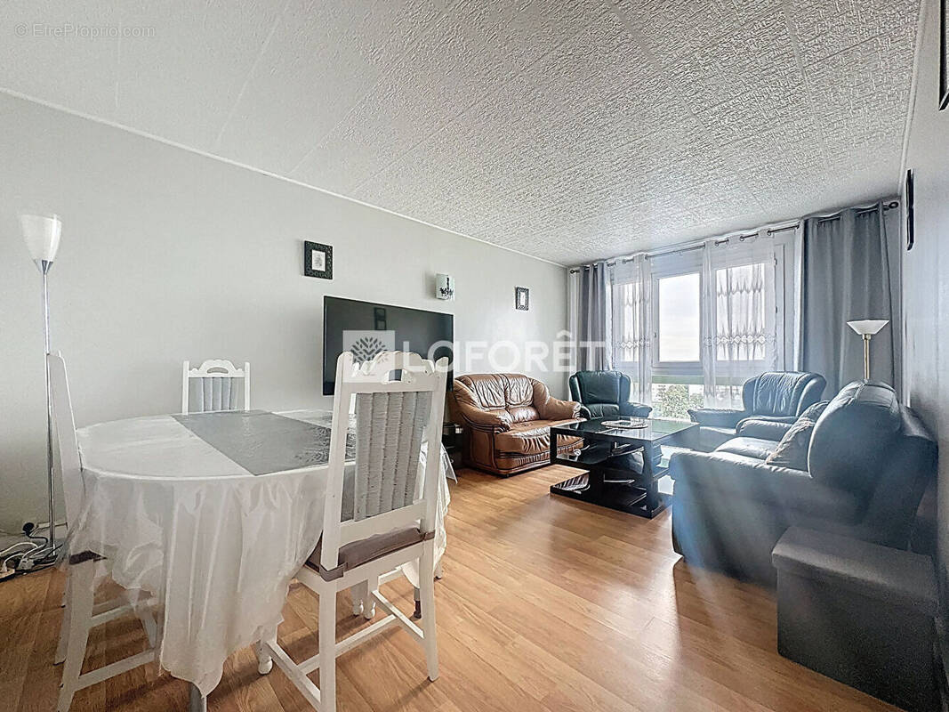 Appartement à CHAMPIGNY-SUR-MARNE