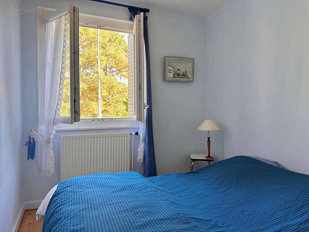 VILLEFRANCHE, Maison 167 m², 3 chs + bureau, sous sol, terrain 874 m² - photo 4