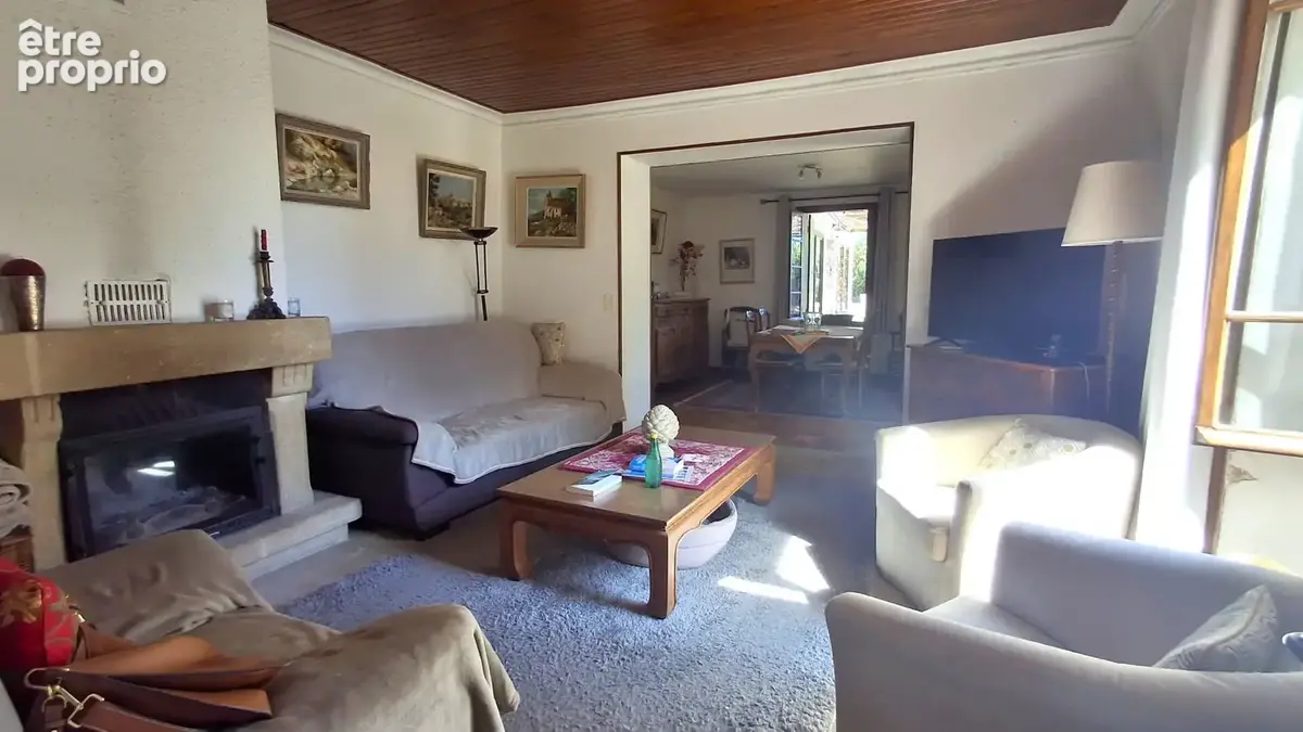 A vendre, à 2 pas du centre du village de Grillon, Maison de village avec jardin, piscine et garage! - photo 9