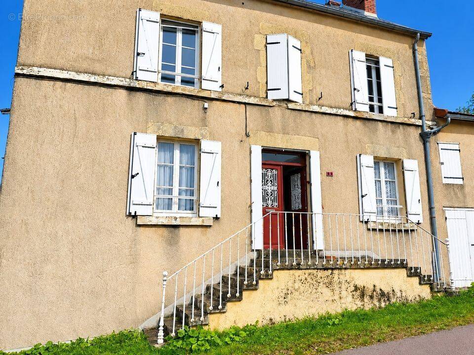 Maison à TANNAY