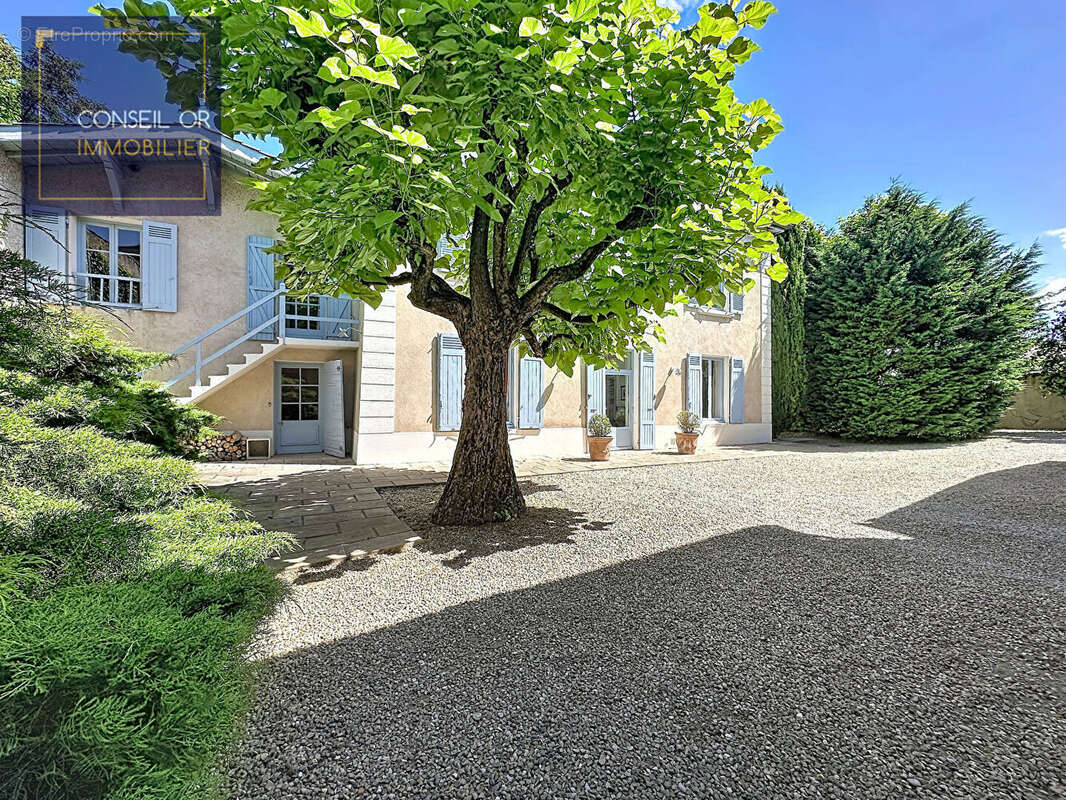 Maison à IRIGNY