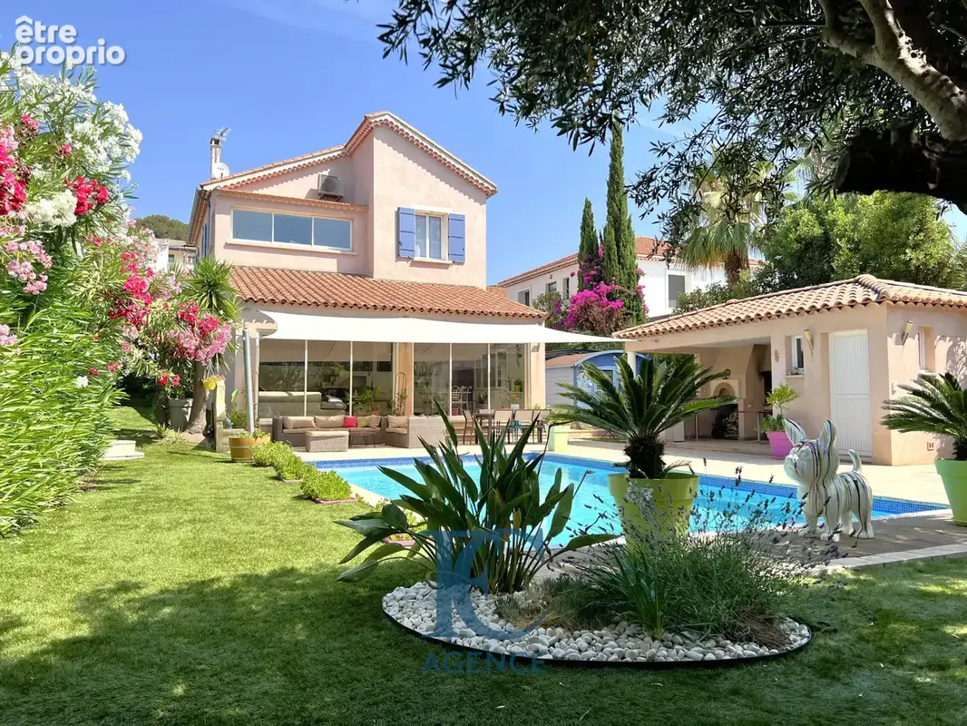 Maison à SANARY-SUR-MER