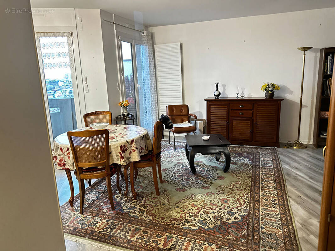 Appartement à LE PRE-SAINT-GERVAIS