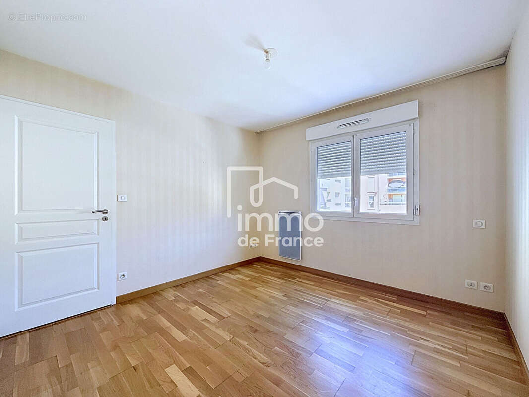 Appartement à BELLEGARDE-SUR-VALSERINE
