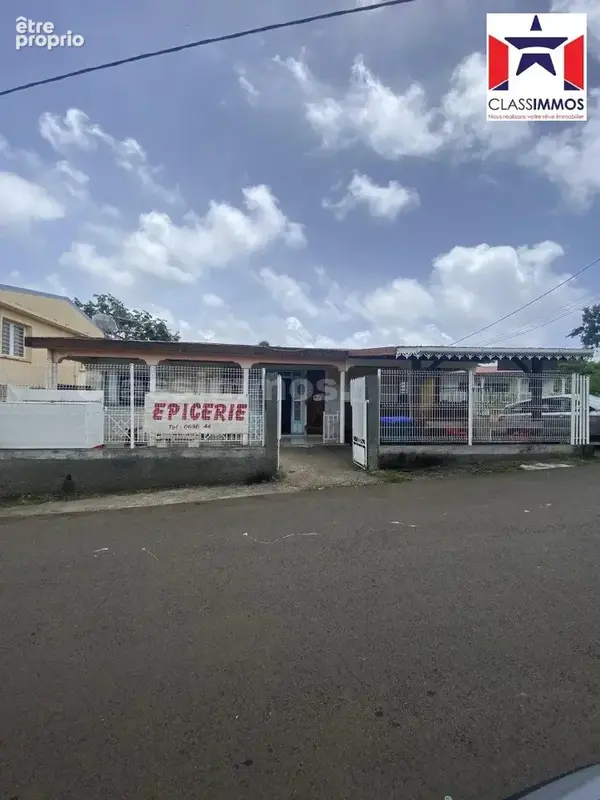 Appartement à LE ROBERT