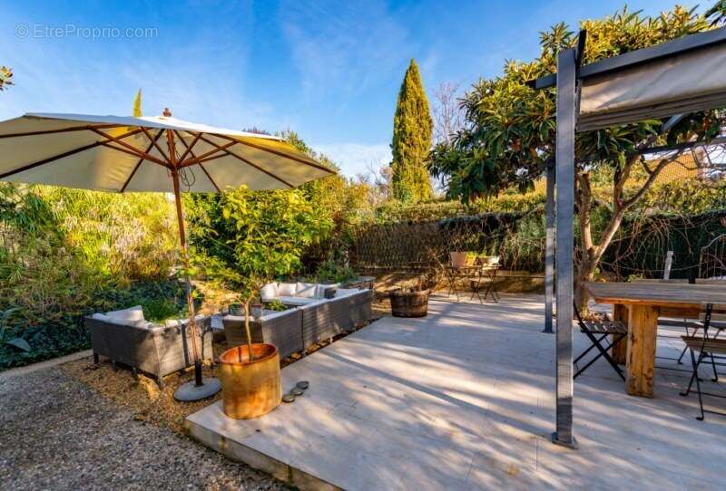 Maison à BIZE-MINERVOIS