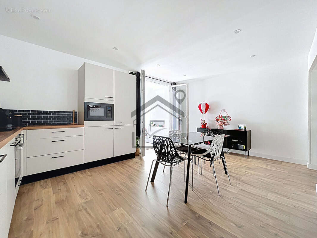 Appartement à MARIGNANE