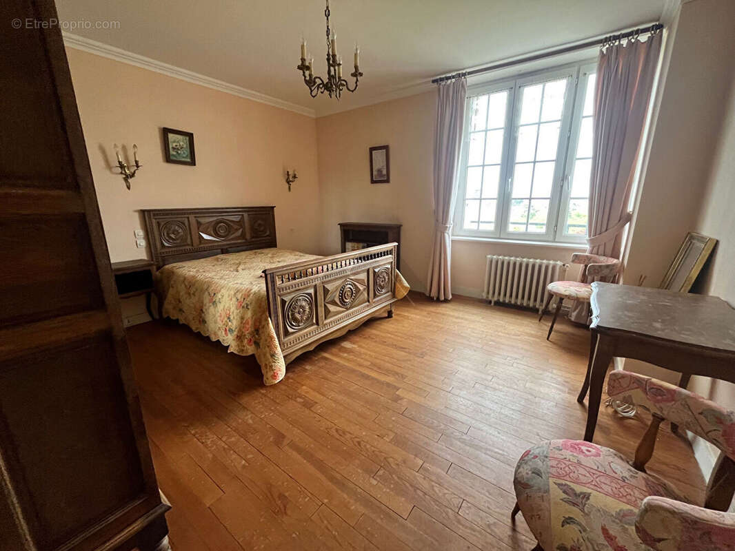 Maison à PLOUGUERNEAU