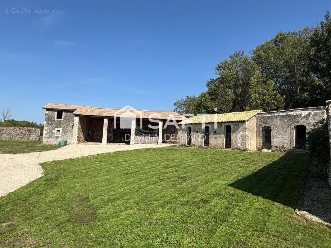 Photo 8 - Maison à PAMPLIE