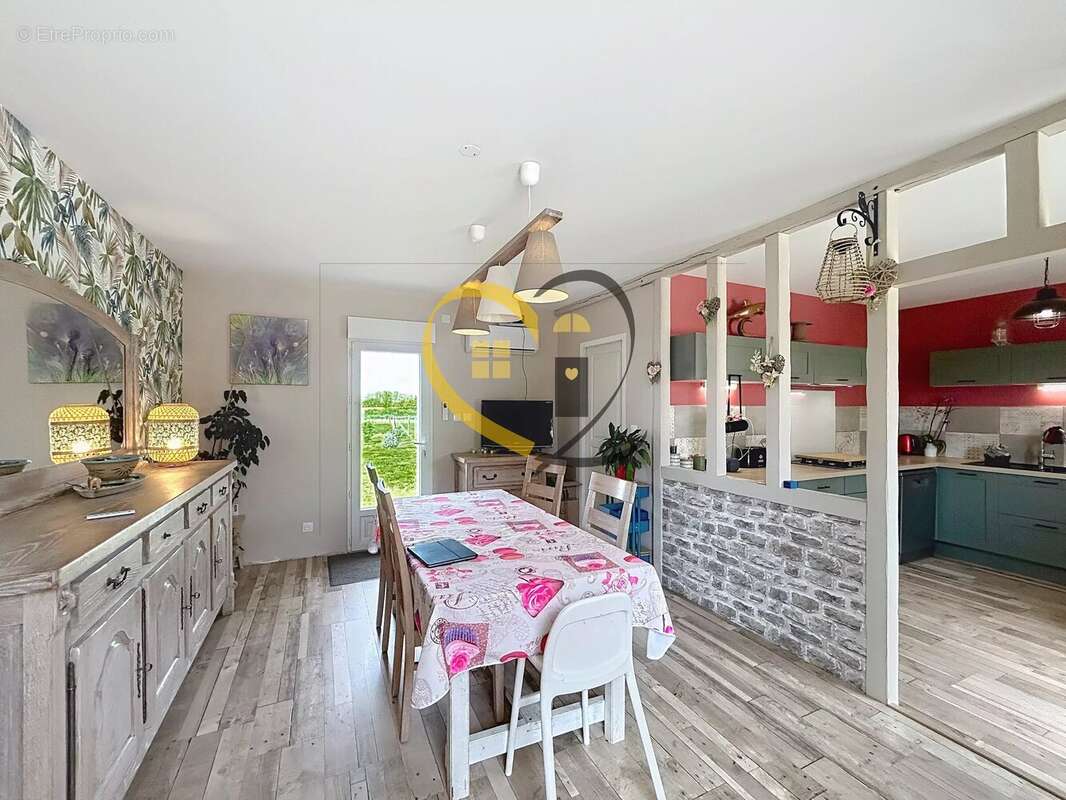 Maison à LA CELLE-CONDE