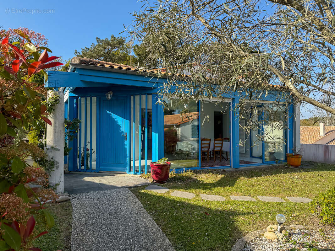 Maison à SAINT-PALAIS-SUR-MER