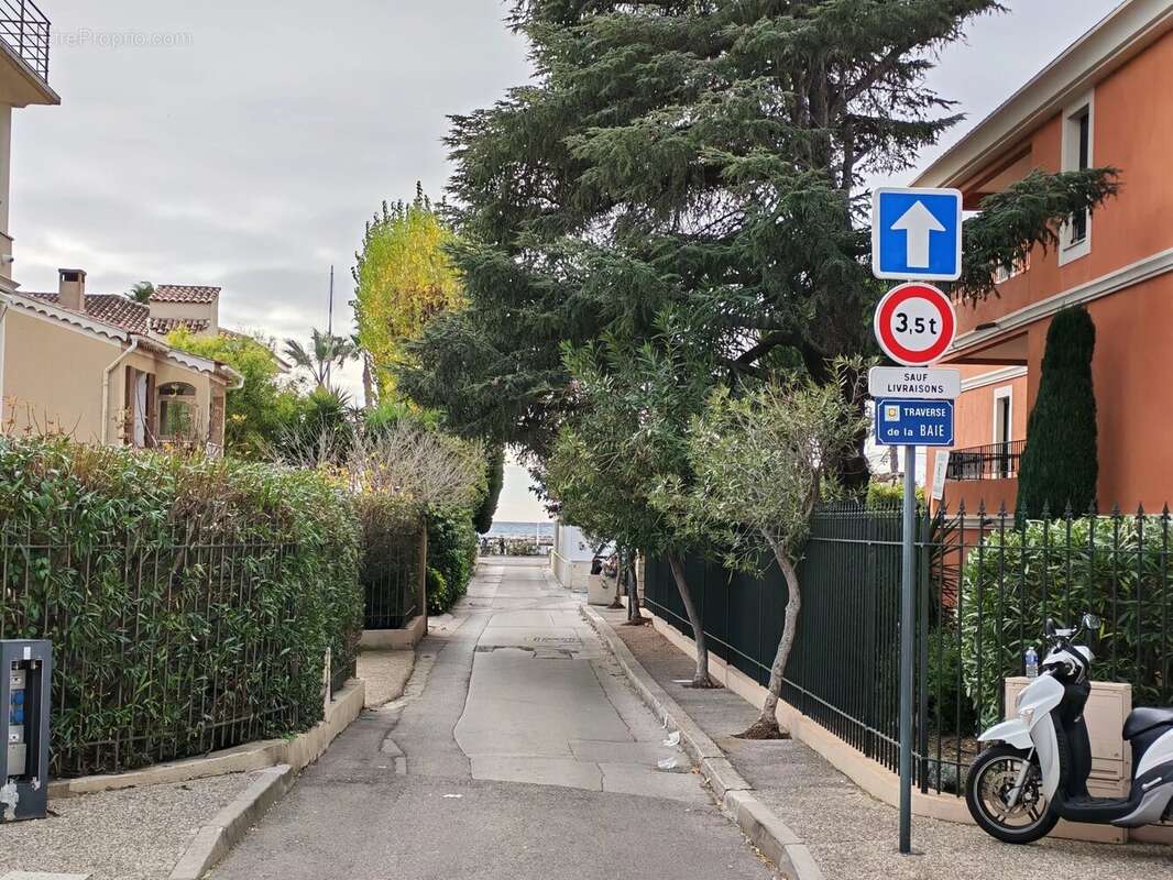 Appartement à SANARY-SUR-MER