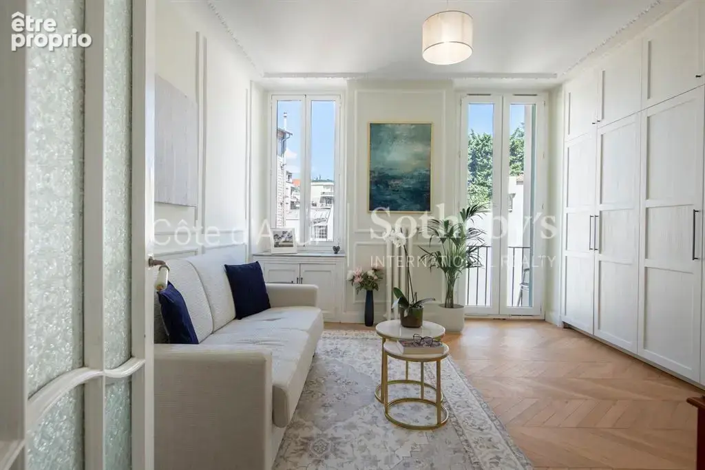 Nice Carré d’Or, appartement bourgeois 4 pièces avec trois chambres et balcon - photo 11