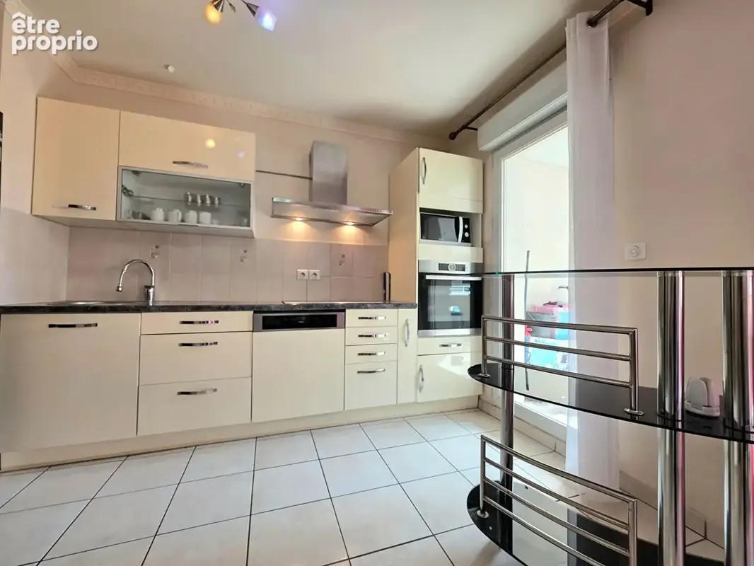 Appartement  base cosommation  energetique à Romans-sur-Isère - Réf 086672 - photo 2