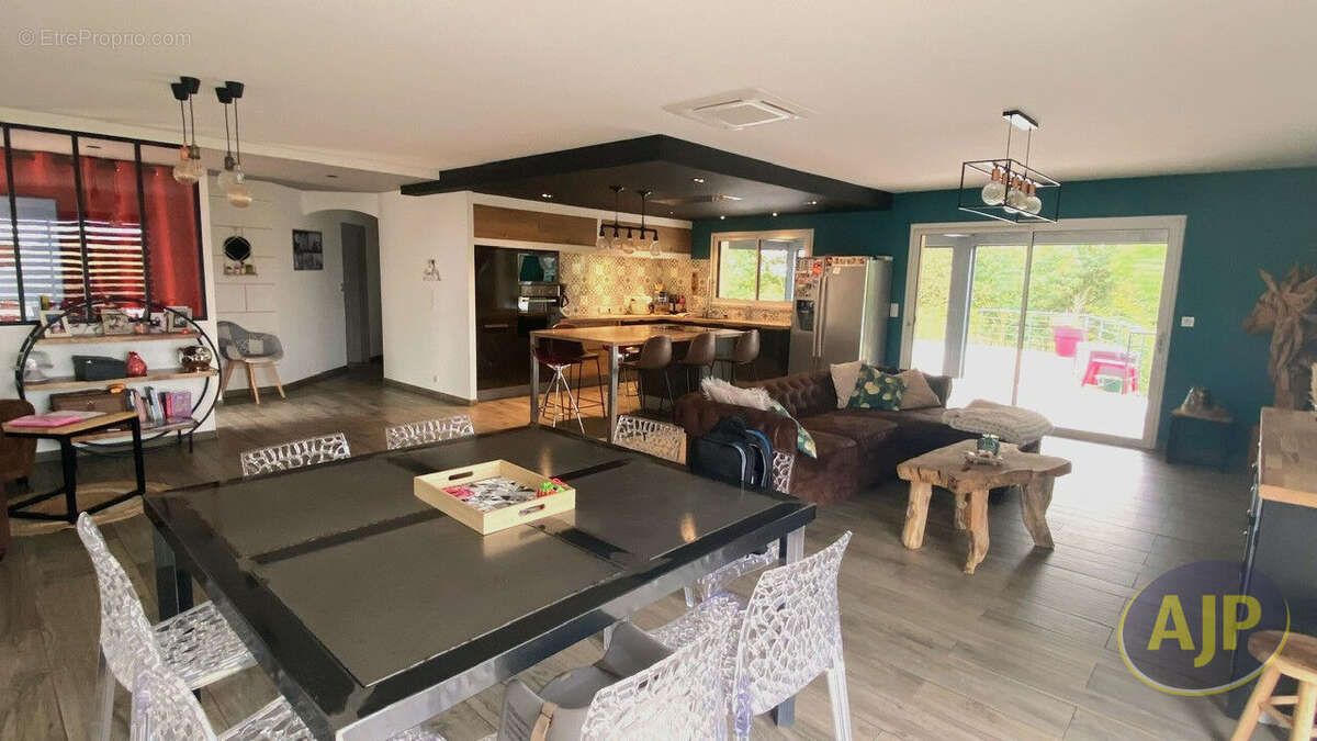 Contemporaine de plain-pied de 185 m² avec piscine ? Saint-Georges-sur-Loire - photo 3