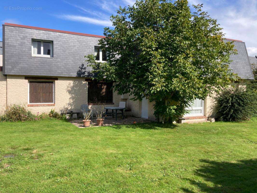 Maison à BOIS-GUILLAUME