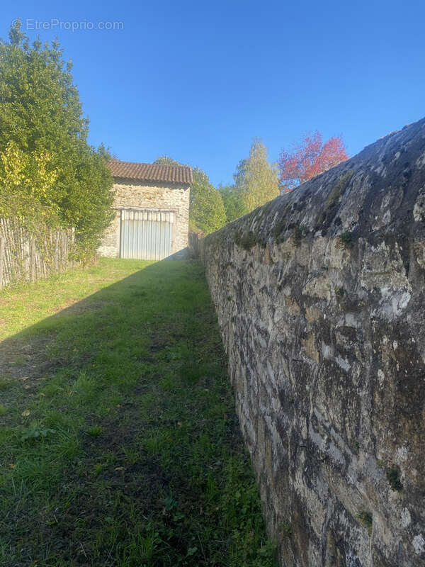 Parking à BELLAC