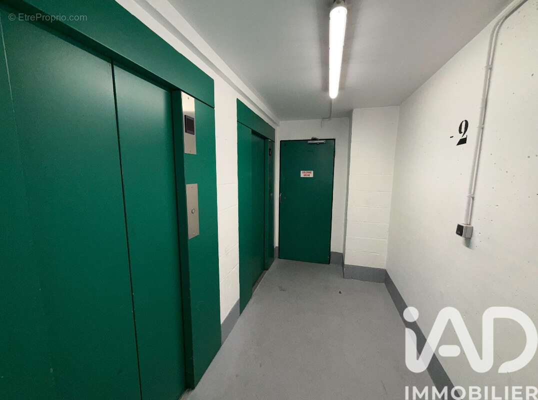 Photo 4 - Parking à PARIS-13E