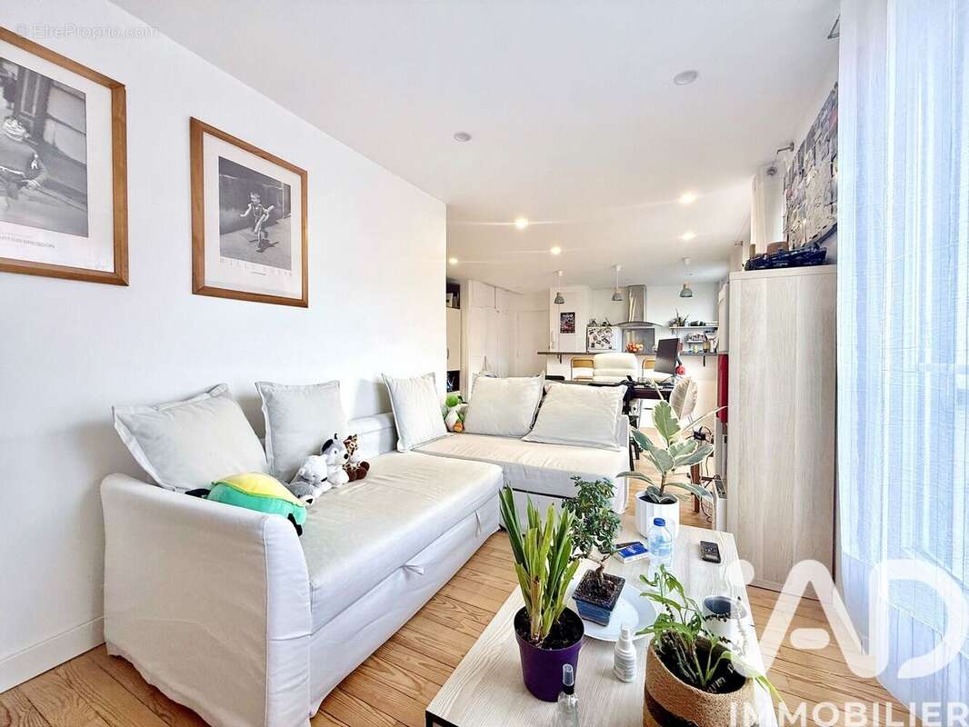 Photo 5 - Appartement à AUBERVILLIERS