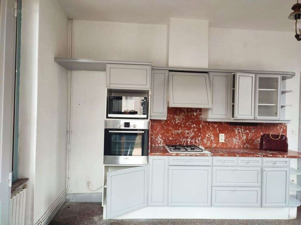 Bastide Saint Louis, appartement haussmanien avc terrasse - photo 4
