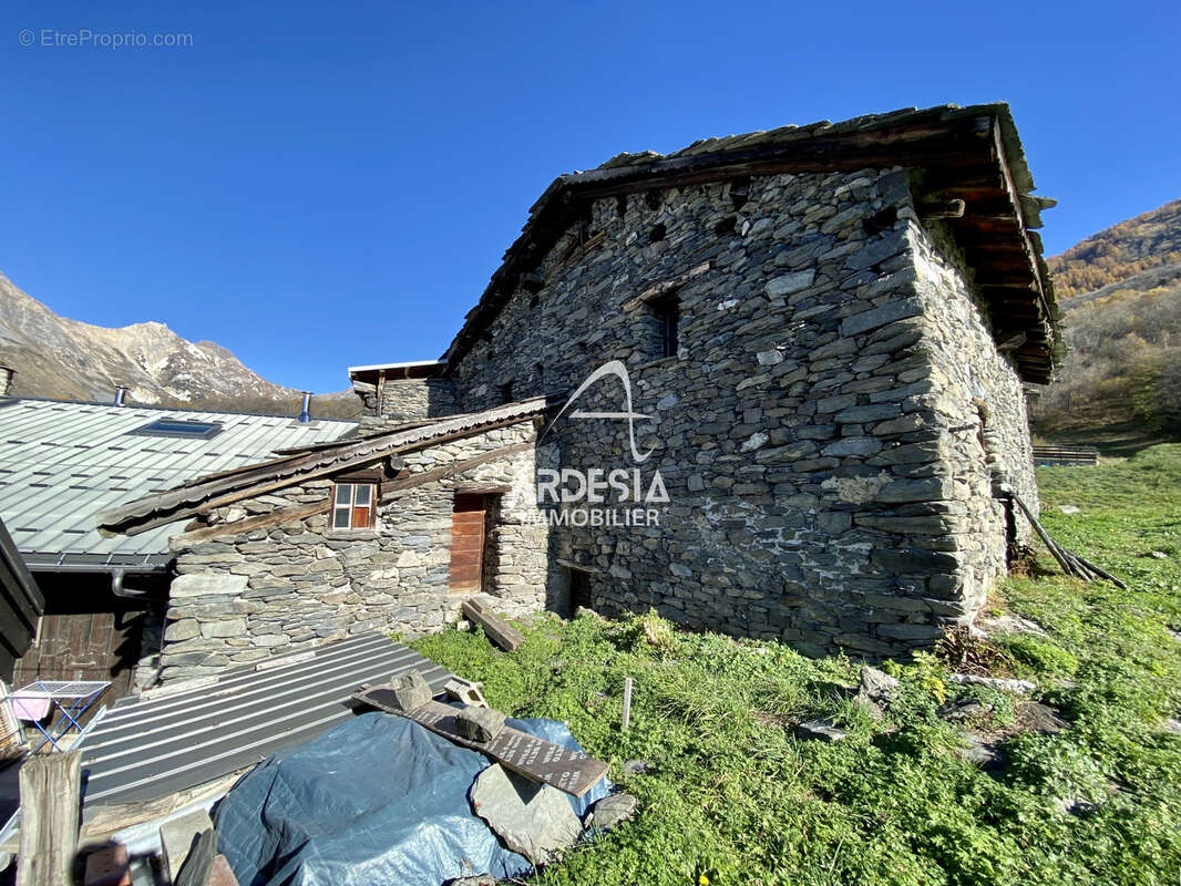 Maison à SAINT-MICHEL-DE-MAURIENNE