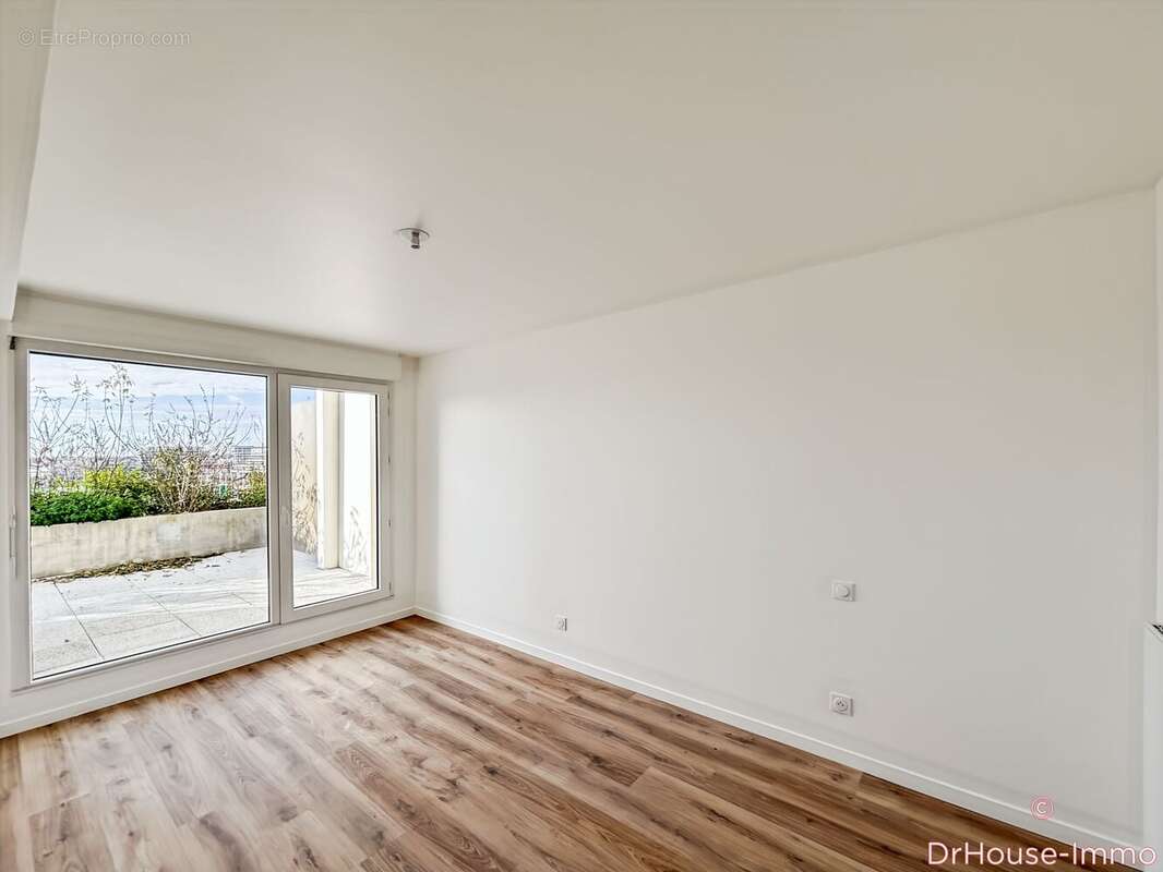 Appartement 113 m² à Merignac  - photo 51