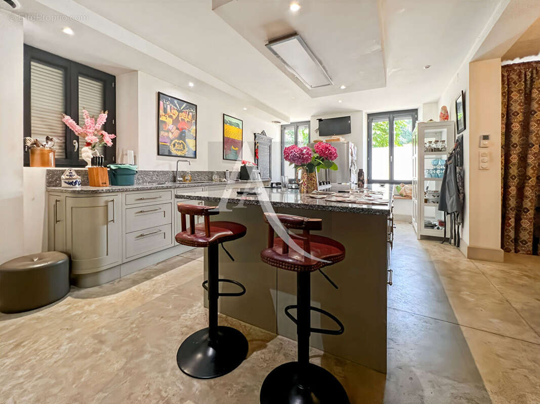 Maison à SAINT-VITE