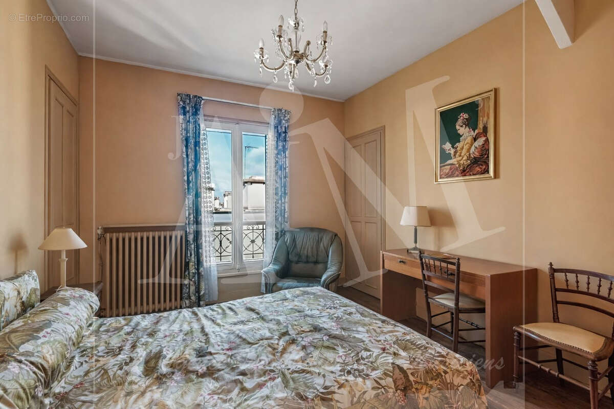 Maison à NANTERRE