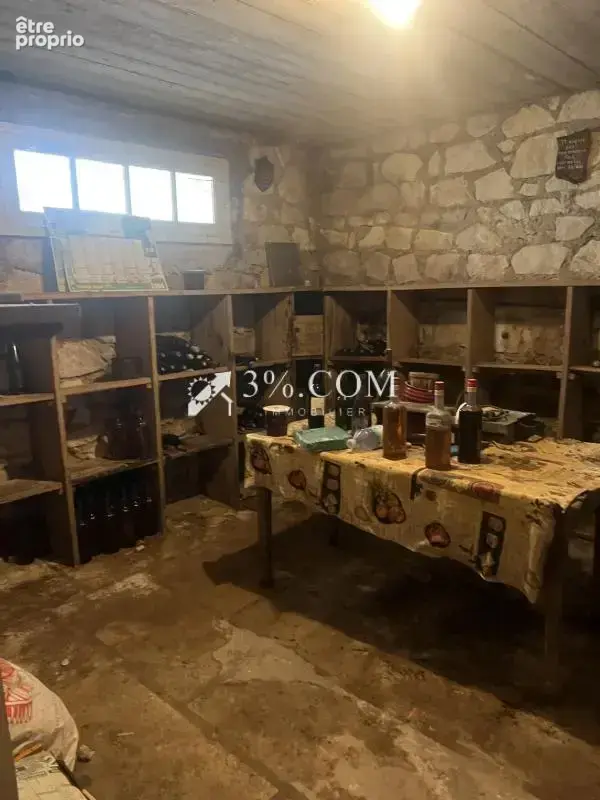 3%. com immobilier à  la villedieu du clain - photo 18