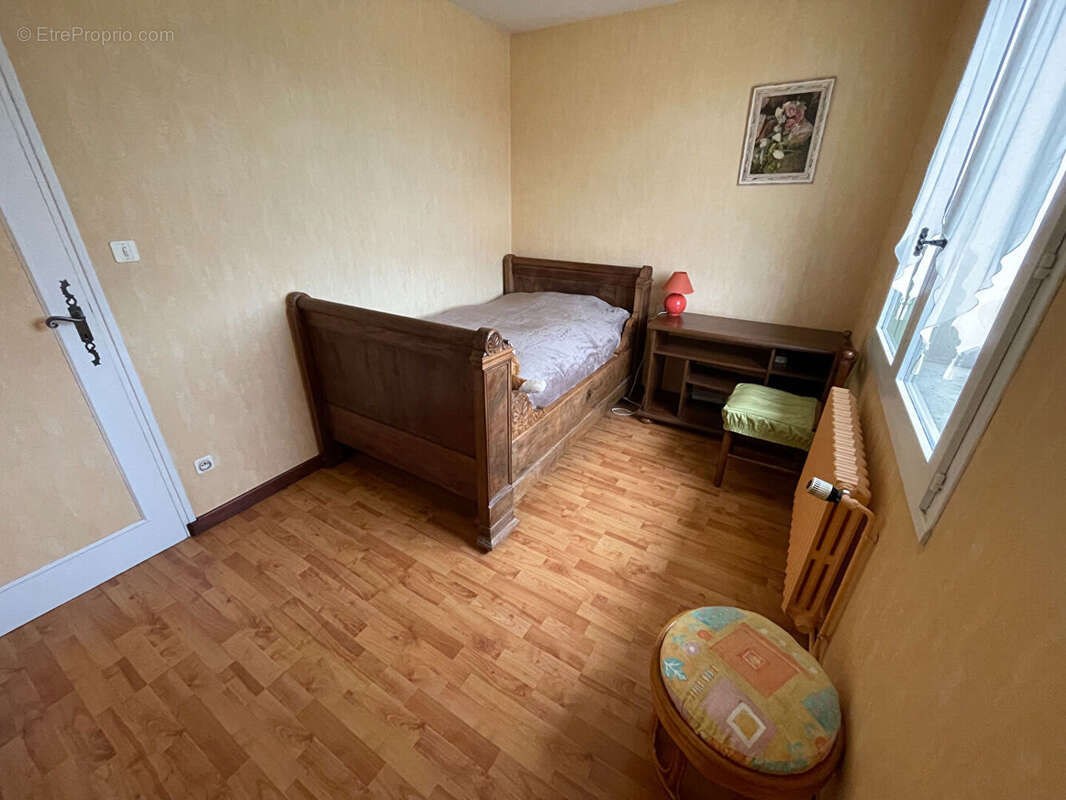 Maison à SAINT-ELOY-LES-MINES