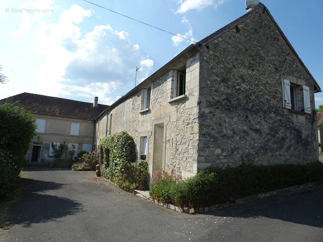 Maison à CREPY-EN-VALOIS