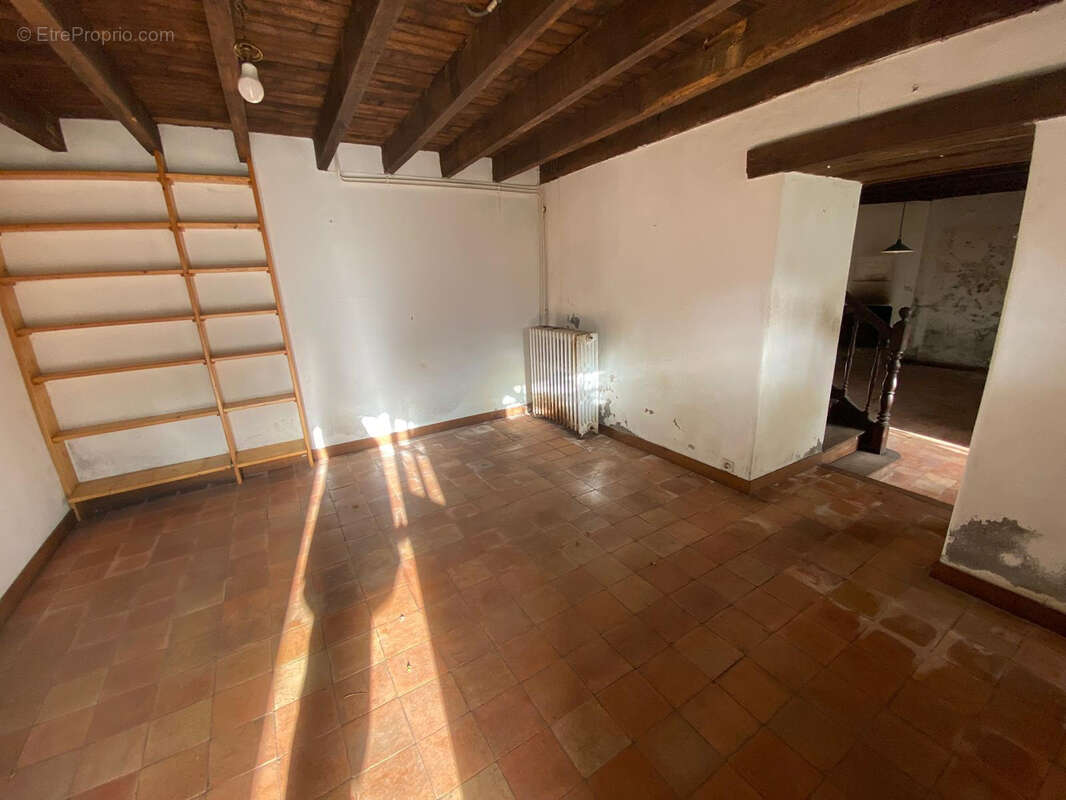 Appartement à BONO
